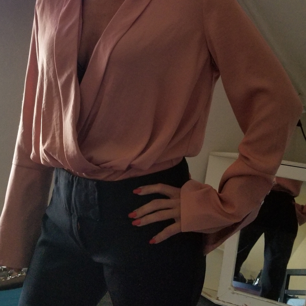 🔥K/Lab Blouson Bodysuit Flarred Sleeve - Picture 3 of 9